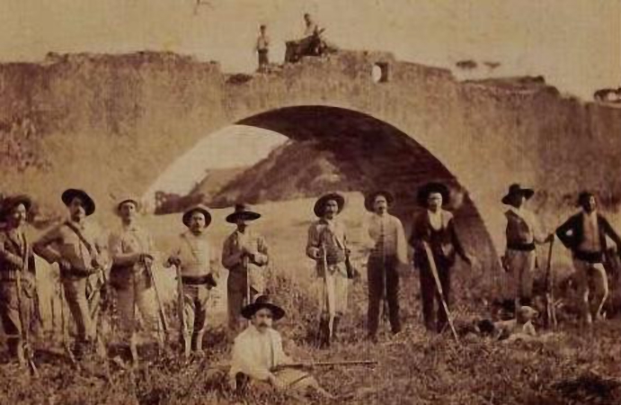 Matar saudades: Trajes Tradicionais Portugueses