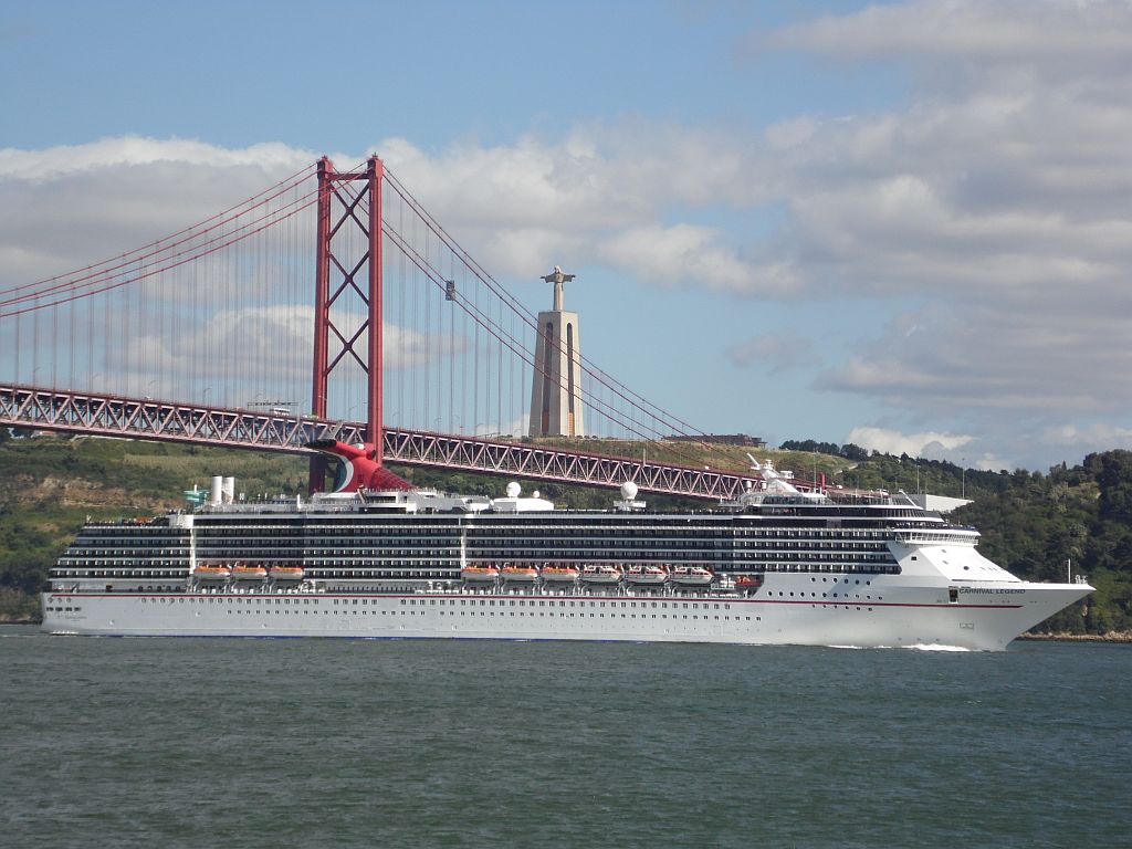 Pela 1ª vez Portugal eleito Melhor Destino Europeu Porto de Lisboa eleito o Melhor Porto de Cruzeiros na Europa