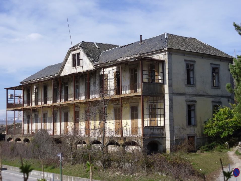 Quem foram as pessoas que dão o nome a Hospitais Portugueses? Quem foram as pessoas que dão o nome a Hospitais Portugueses?