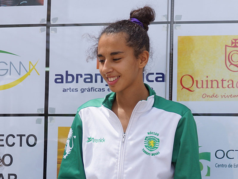 Campeã nacional salva vida de idosa que caiu ao rio Campeã nacional salva vida de idosa que caiu ao rio