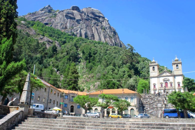 Santuário da Senhora da Peneda, beleza sagrada Santuário da Senhora da Peneda, beleza sagrada