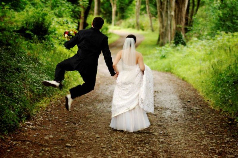 O estranho mundo das festas de casamento O estranho mundo das festas de casamento