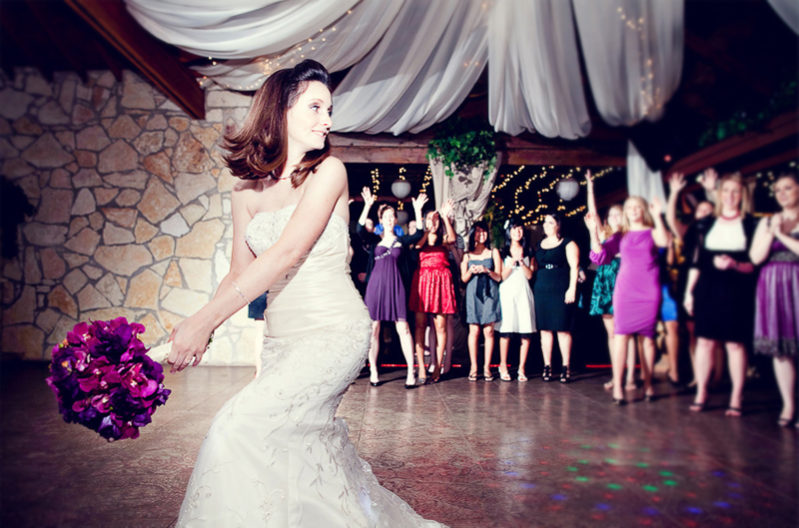 O estranho mundo das festas de casamento O estranho mundo das festas de casamento