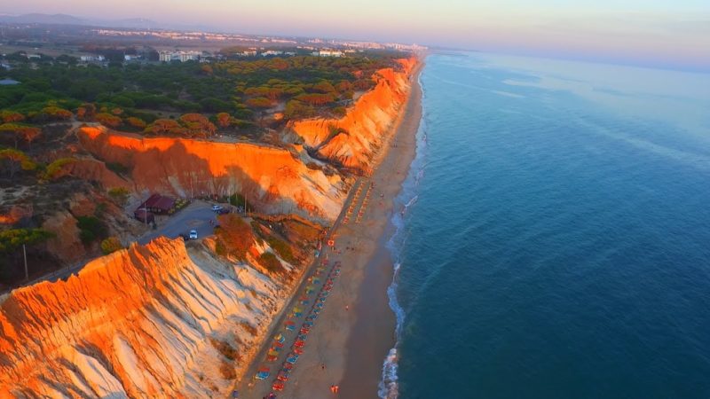 As melhores e mais bonitas praias de Portugal As melhores e mais bonitas praias de Portugal