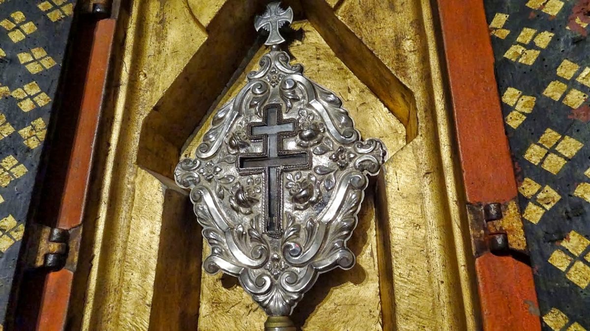 Santo Lenho, fragmento da cruz onde Cristo foi crucificado