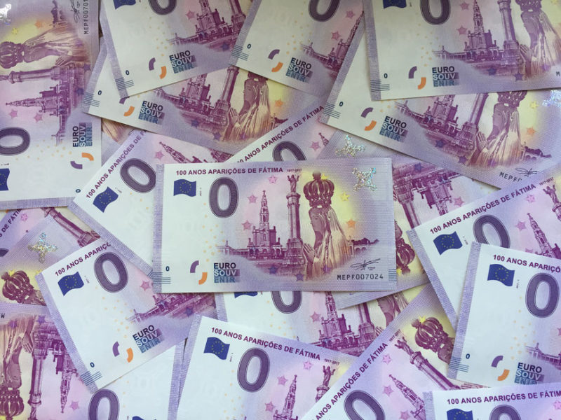 Portugal passa a ter notas de zero euros - 0€