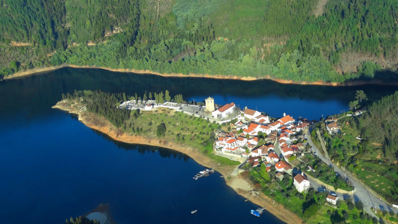 15 Aldeias de Portugal que tem de conhecer 15 Aldeias Históricas de Portugal que tem de conhecer