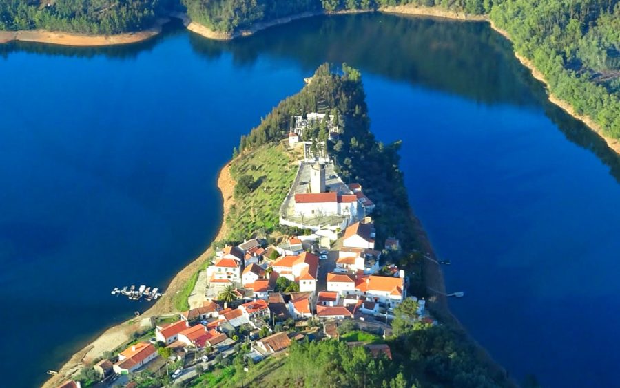 15 Aldeias de Portugal que tem de conhecer 15 Aldeias Históricas de Portugal que tem de conhecer