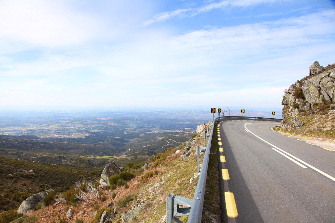 As mais bonitas estradas de Portugal para viajar de carro
