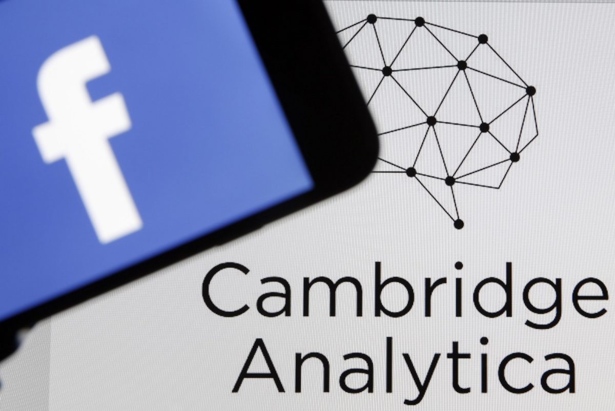 Saiba aqui se a sua conta do Facebook foi 'vítima' da Cambridge Analytica