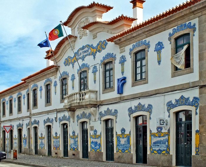 7 Estações de Comboios emblemáticas e mais belas de Portugal