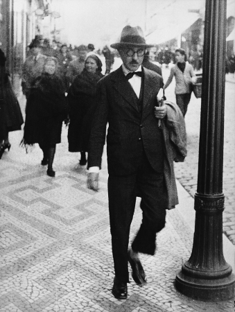 Fernando Pessoa: 10 das melhores frases do génio 10 das melhores frases de Fernando Pessoa