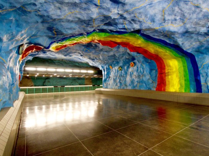 09 Estação do Estádio, Estocolmo, Suécia - © Wikimedia Commons