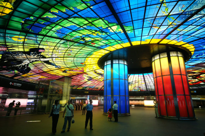 Portugal tem uma das 25 Estações de Metro das mais bonitas do mundo Estação de Formosa Boulevard, Kaohsiung, Taiwan - © Wikimedia Commons