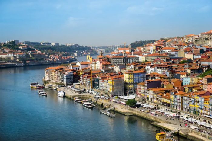 Oporto Douro Floating House