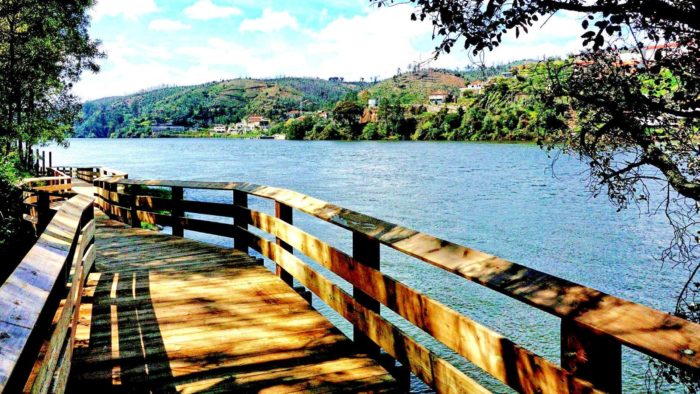 Novos e fantásticos passadiços de Castelo de Paiva, no Douro