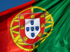 «Portuguesas e Portugueses» um erro e uma estupidez «Portuguesas e Portugueses» um erro e uma estupidez