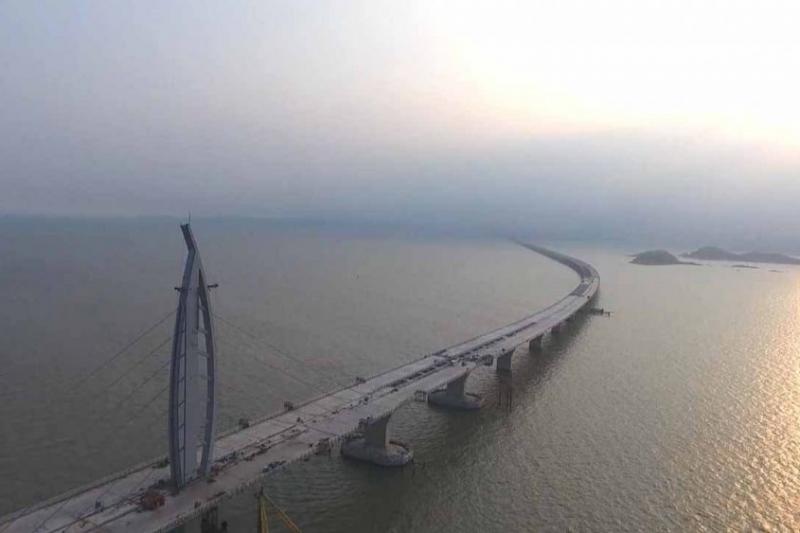 Espantosas imagens da maior ponte do mundo que liga Hong Kong a Macau