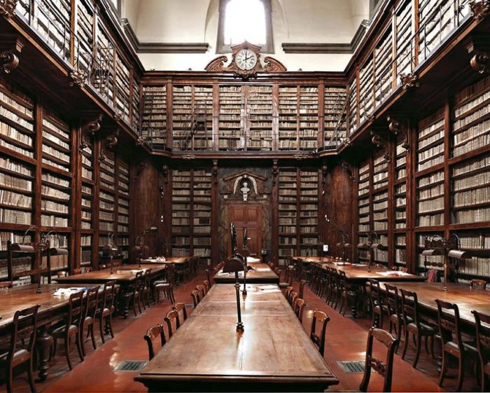 São portuguesas duas das 41 bibliotecas mais belas do mundo Biblioteca Marucelliana, Florença, Itália
