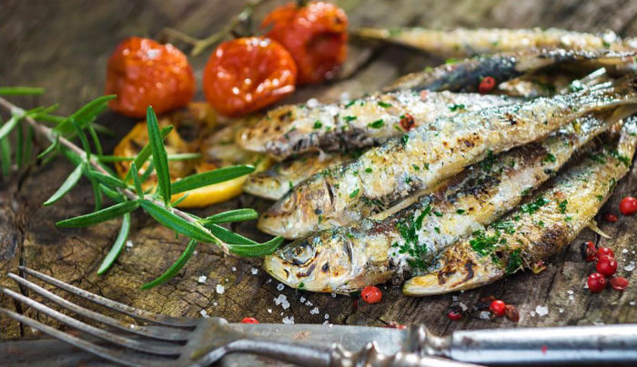 Saiba por que deve comer mais sardinhas Saiba por que deve comer mais sardinhas