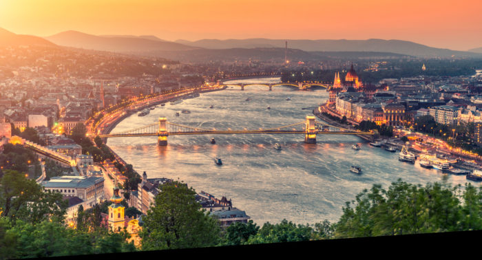 10 destinos económicos para viajar estas férias (um fica em Portugal) 10 destinos económicos para viajar estas férias (um fica em Portugal)