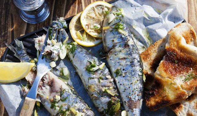 deliciosas sardinhas assadas