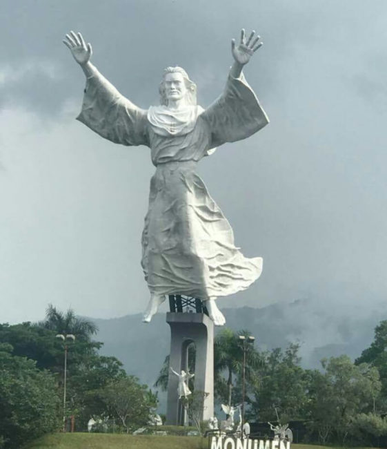Uma das 13 estátuas de Jesus mais famosas do mundo é portuguesa Uma das 13 estátuas de Jesus mais famosas do mundo é portuguesa