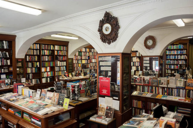 Antigas e encantadoras Livrarias, Papelarias e Tabacarias de Lisboa