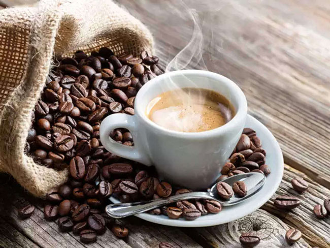 benefícios do café e malefícios