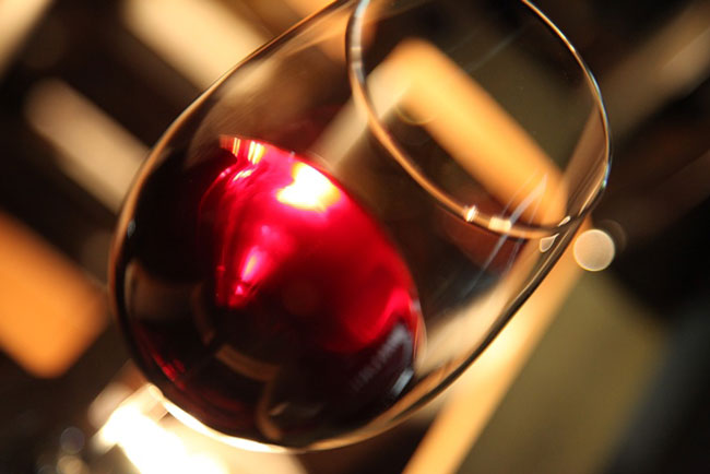O Vinho Tinto deve guardar-se no frigorífico? Tinto deve guardar-se no frigorífico