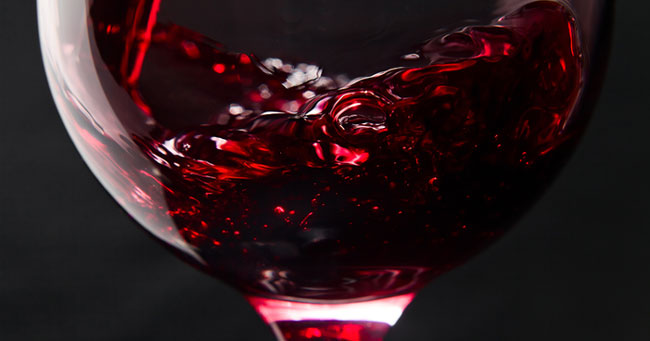 O Vinho Tinto deve guardar-se no frigorífico? Tinto deve guardar-se no frigorífico