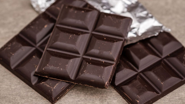 benefícios do chocolate negro
