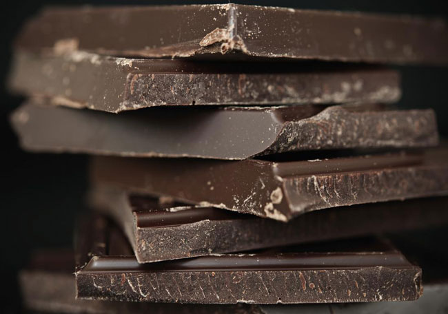 benefícios do chocolate negro