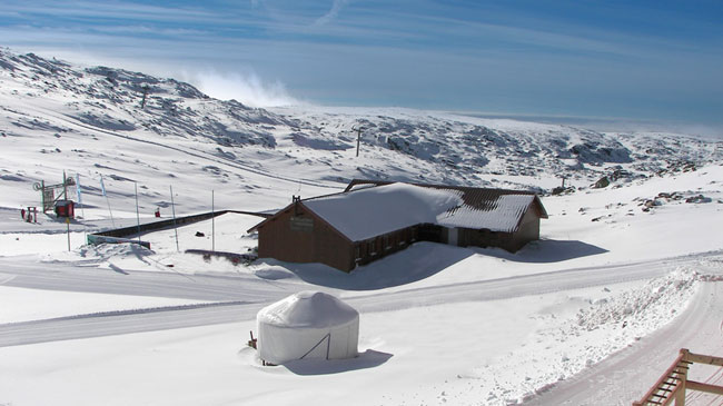 Vá esquiar em família à Serra da Estrela esquiar em família à Serra da Estrela