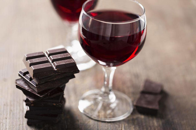 Chocolate e vinho tinto melhoram a memória