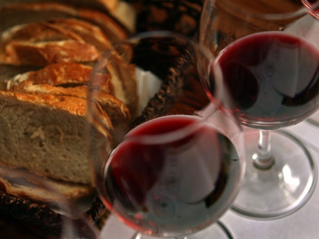 Descubra se o vinho tinto pode ajudar a prevenir o Alzheimer vinho tinto pode ajudar a prevenir o Alzheimer