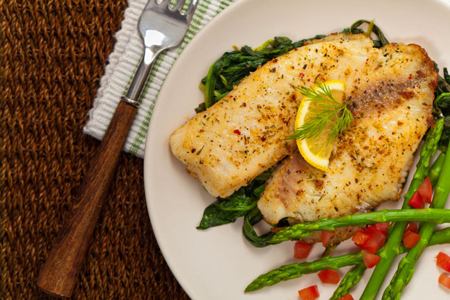 4 receitas de assados de peixe para comer e chorar por mais assados de peixe