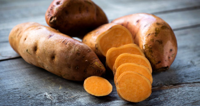 Batata-doce: 10 benefícios para a saúde Batata-doce