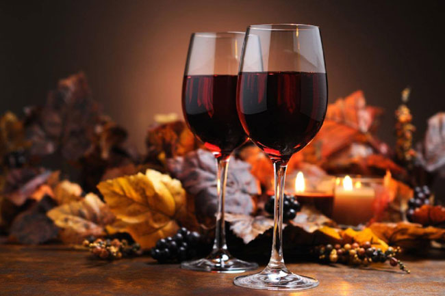 15 benefícios do vinho tinto