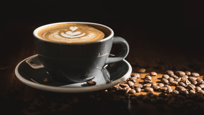 benefícios e malefícios do café
