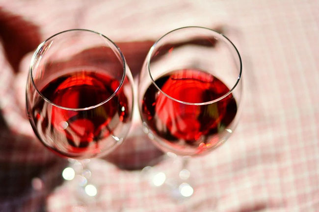 vinho tinto previne o envelhecimento