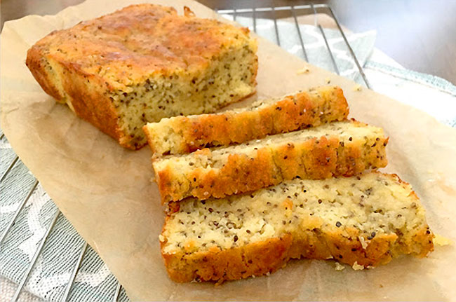 4 receitas de bolo de iogurte de morango muito fofinhas receitas de bolo de iogurte de morango