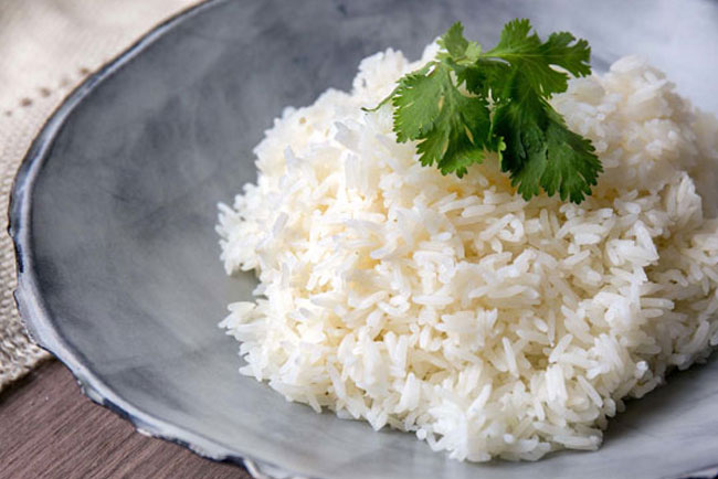 Como fazer arroz solto