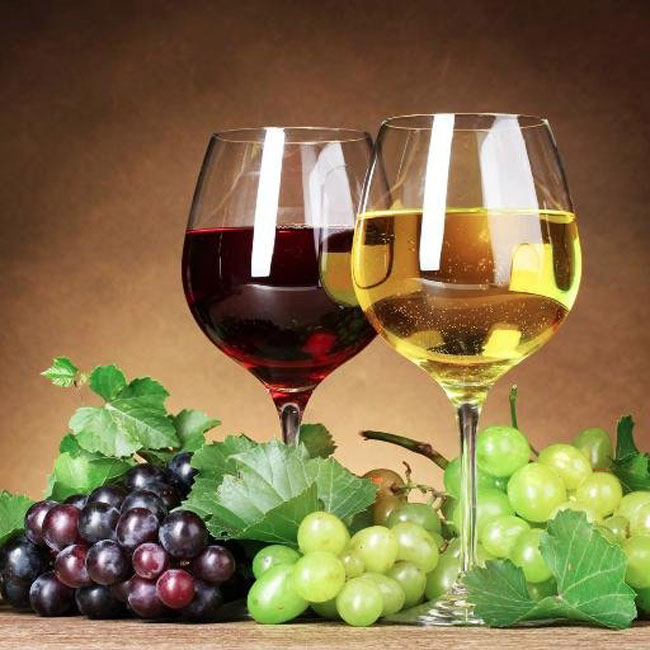 Vinhos tintos ou brancos podem ser guardados