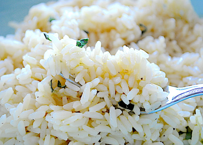 Aprenda a fazer arroz solto como a avó fazia fazer arroz solto