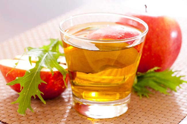 Beber vinagre de maçã cru ou diluído? Nós explicamos vinagre de maçã cru ou diluído