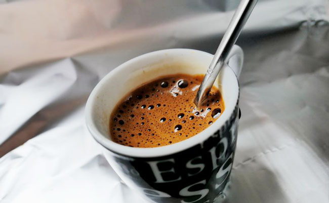 como tornar o seu café mais saudável