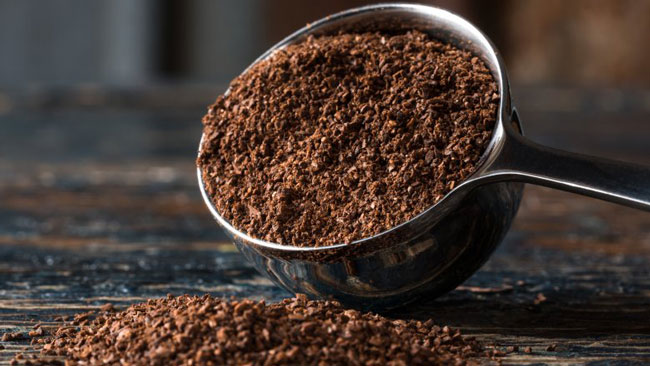 borra de café no combate à celulite