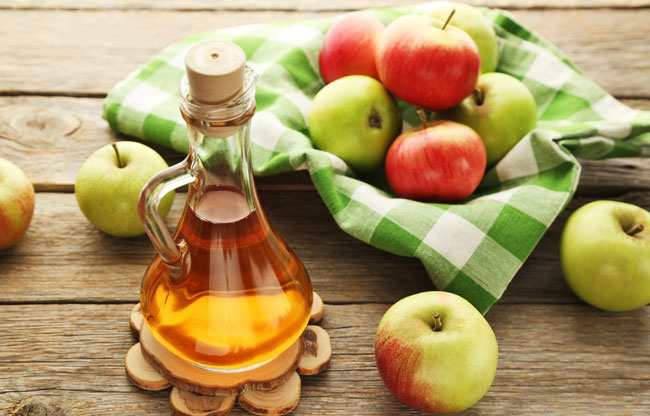 Beber vinagre de maçã cru ou diluído? Nós explicamos vinagre de maçã cru ou diluído