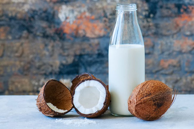 Leite de Coco: descubra os seus principais benefícios Leite de Coco
